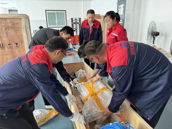 破暑前行，全員沖刺，鑄就泰斯特新速度！